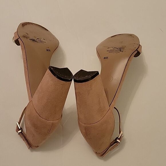 JESSICA SIMPSON FAUX EARL'S STRAP ADJUSTABLE BUCKLE ALMOND TOE BLOCK HEEL SANDAL - Picture 11 of 16